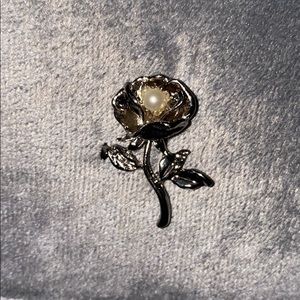 Costume jewelry pin